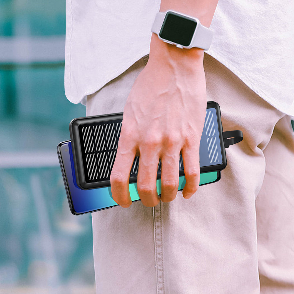 It Comes With Input And Output Dual-wire Solar Power Bank